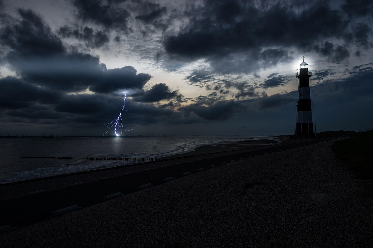 How to Protect Your Home from Lightning Strikes